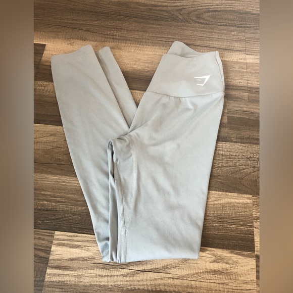 Gymshark Gray Seamless Leggings Size Small - Picture 2 of 8